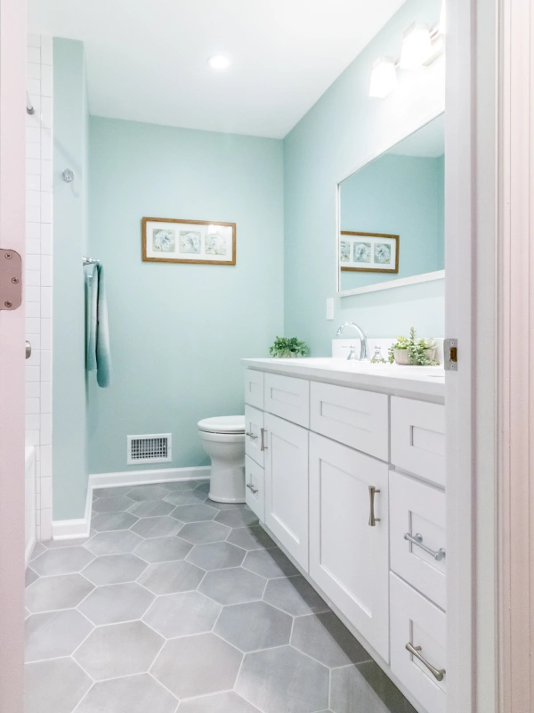 Hall Bath Tucker 1