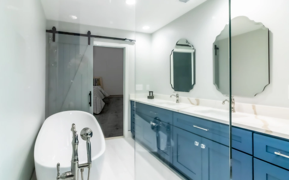 dark blue bathroom web